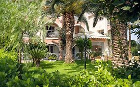 Villa Maria Laganas